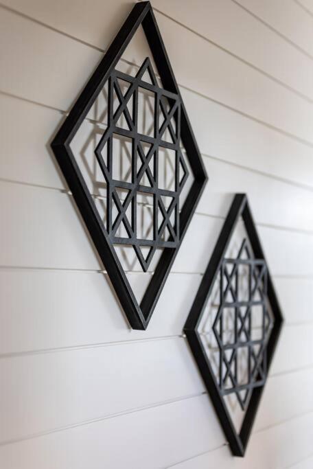 New The Yellow Beacon-Luxury Shipping Container Fredericksburg Exteriér fotografie